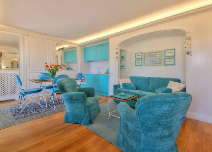 Hébergement de vacances Mares - Sea View, Free Garage *