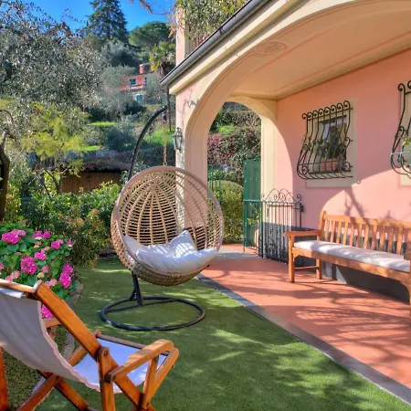 Vakantiehuis Mares - Sea View, Free Garage Rapallo